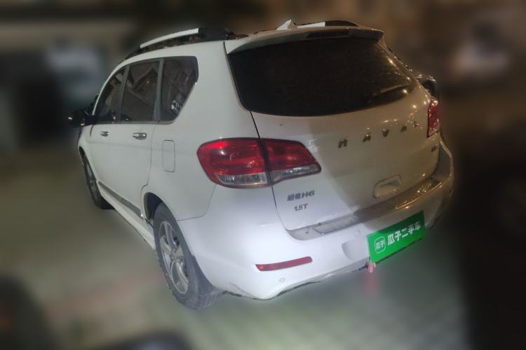 Used Haval H6 2015 Upgraded Model 1.5T Manual Two-Wheel Drive Elite Version