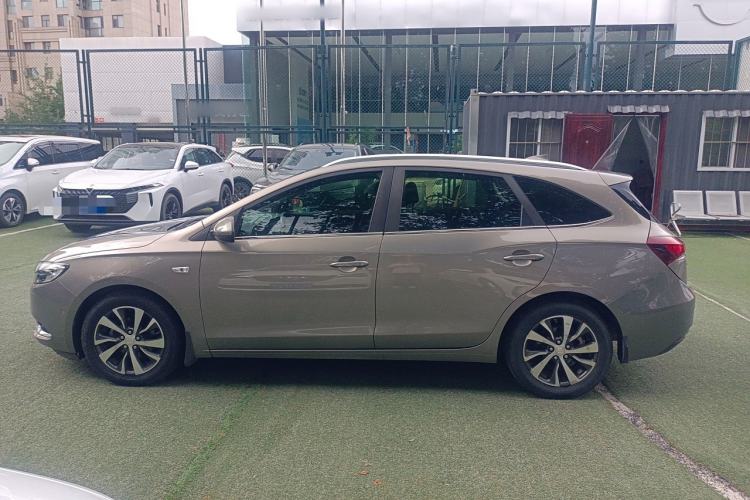 Used Buick Excelle GX 2018 18T Automatic Elite Model
