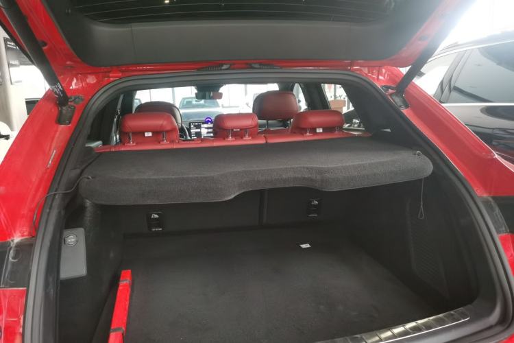 Used Hima AITO M5 2025 Extended-Range Ultra All-Wheel-Drive Version Trunk