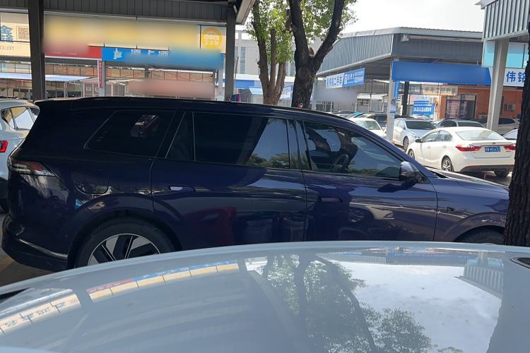 Used Dongfeng eπ eπ008 2024 210Max Range-Extended Version 6 Seats