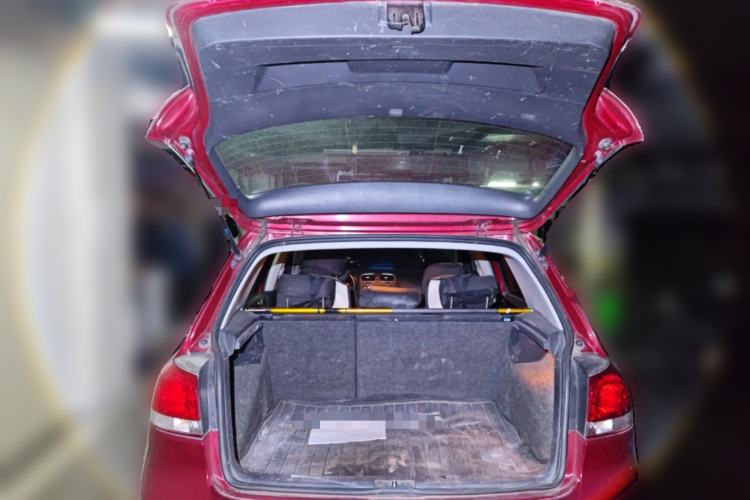 Used Volkswagen Golf 2012 1.6L Automatic Comfort Model Trunk