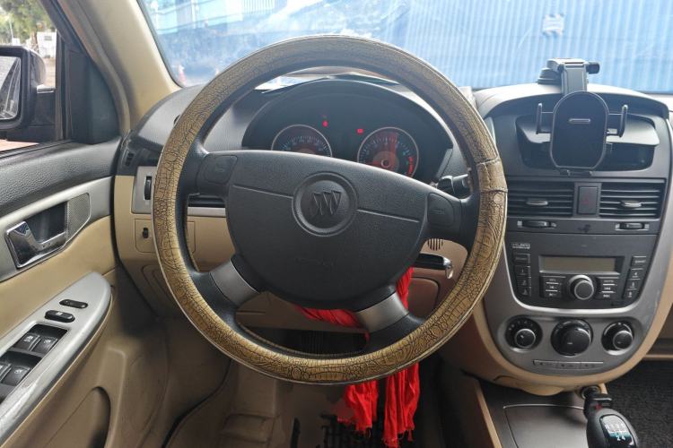 Used Buick Excelle 2011 1.6 LX-MT