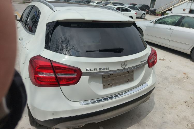 Used Mercedes-Benz GLA 2015 GLA 220 4MATIC Luxury Model
