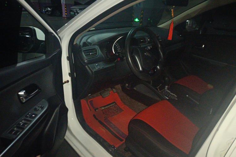 Used Kia K2 2015 Sedan 1.4L Automatic GLS