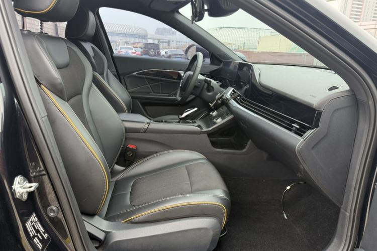 Used Bestune B70S 2022 1.5T Smart Trend Leader Right Front Seat