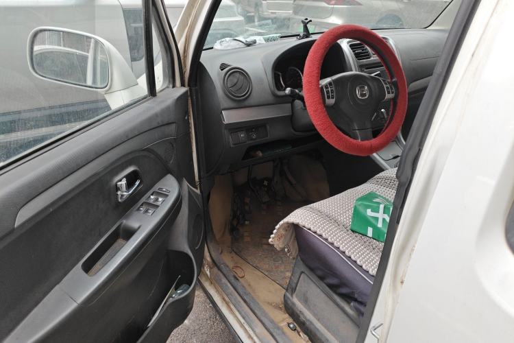 Used Suzuki Wagon R X5 2013 Cruise Edition 1.4L VVT Luxury Model China IV Standard Driver Seat