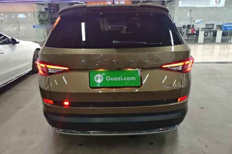 Used Skoda Kodiaq 2019 Facelifted TSI330 7-Seater Two-Wheel-Drive Luxury Enjoyment Edition China VI Standard Rear