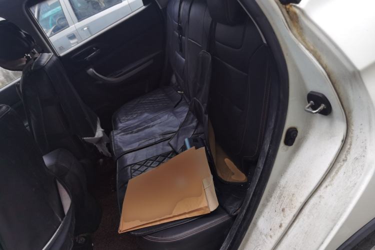 Used CHANGAN CS35 2014 1.6L Manual Luxury Model China V Standard
