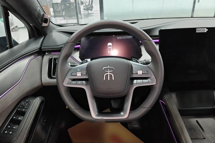 Used BYD Song L EV 2025 Intelligent Driving Version 602 km Range LiDAR-equipped All-Wheel-Drive Type
