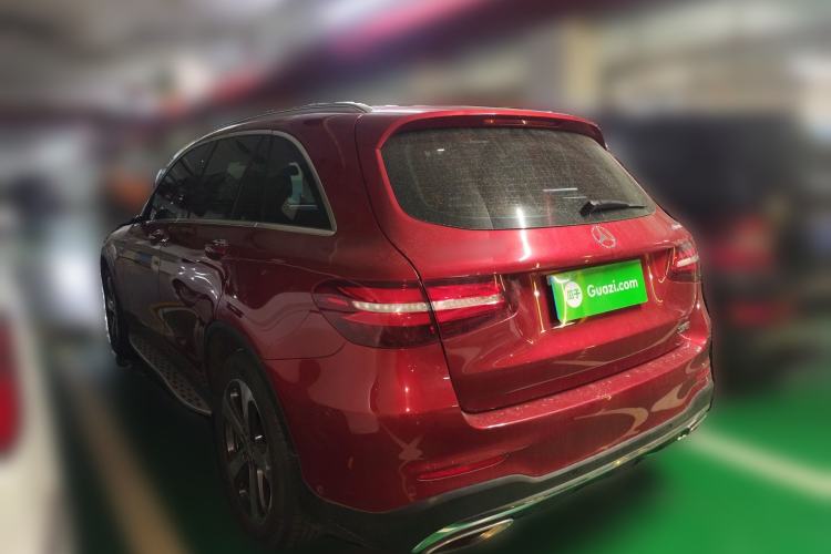 Used Mercedes-Benz GLC 2016 GLC 300 4MATIC Dynamic Model Rear Left 45 Deg