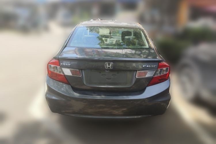Used Honda Civic 2012 1.8L automatic luxury edition
