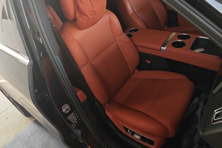 Used Li Auto L8 2023 Max model Right Front Seat