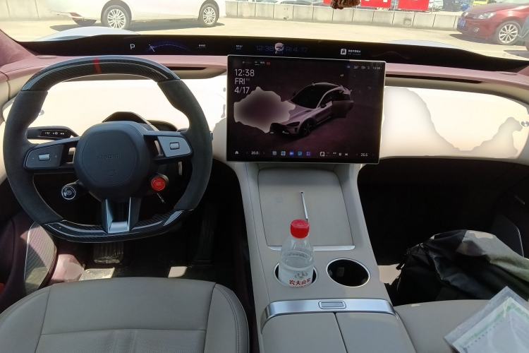 Used Xiaomi Auto YU7 2025 Ultra-Long Range High-Performance All-Wheel-Drive Max Edition
