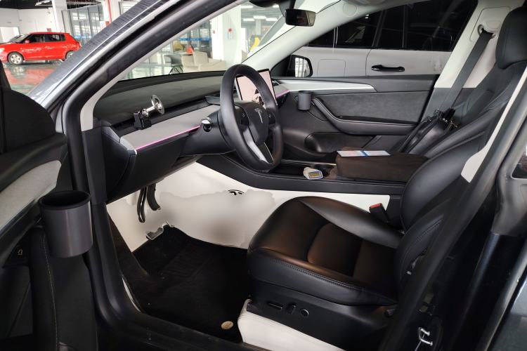 Used Tesla Model Y 2024 Rear-Wheel-Drive Version