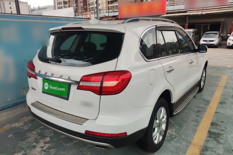 Used Haval H8 2015 2.0T Two-Wheel-Drive Standard Version
