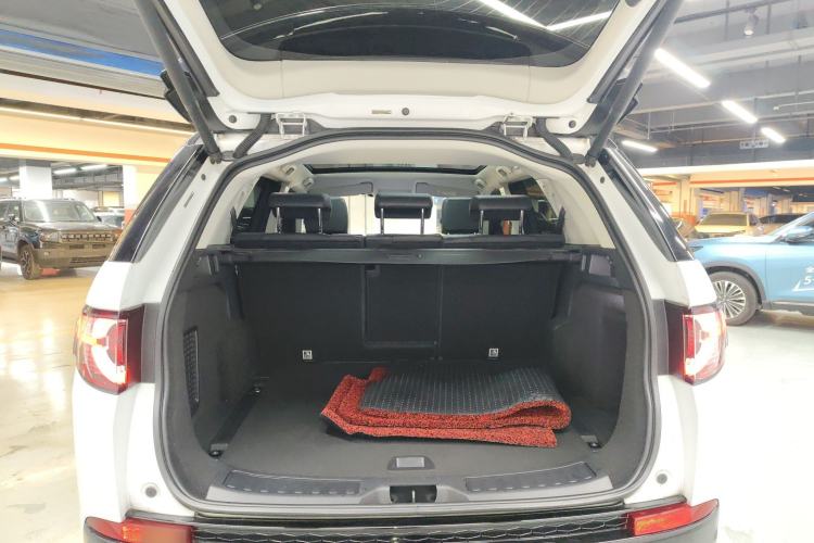 Used Land Rover Discovery Sport 2019 240 PS SE Dynamic Version China VI Standard