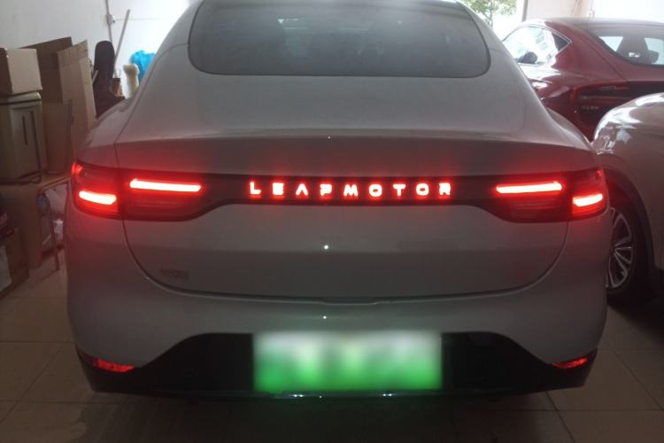 Used Leapmotor C01 2022 Four-Wheel Drive Dual-Motor Performance Version Rear