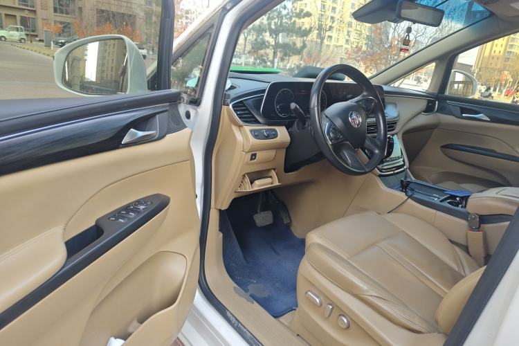 Used Buick GL8 2020 ES Land Cruiser 653T Luxury Model
