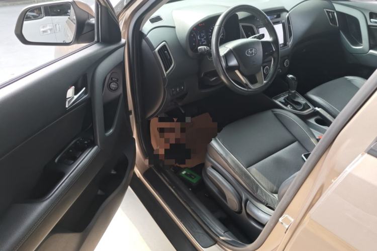 Used Hyundai ix25 2015 1.6L Automatic Two-Wheel Drive Smart GLS Trim
