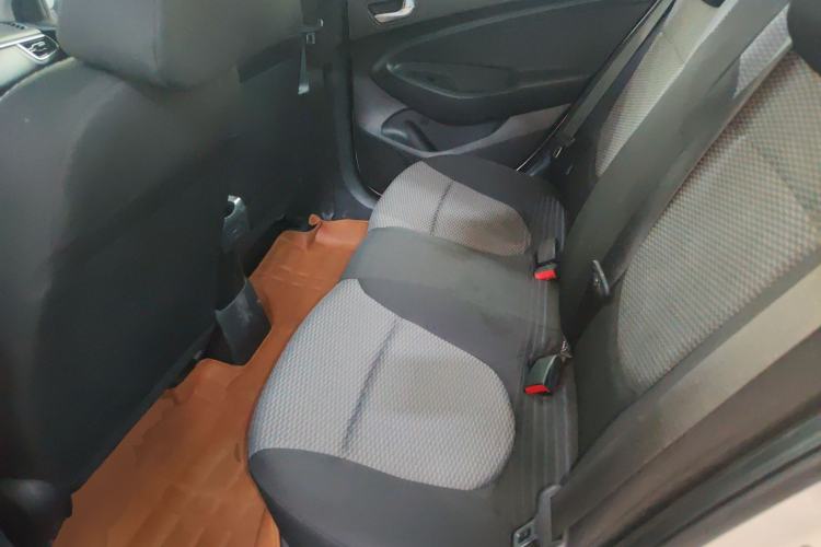 Used Hyundai Verna (older generation) 2017 1.4L Manual Refreshed Version China V Standard
