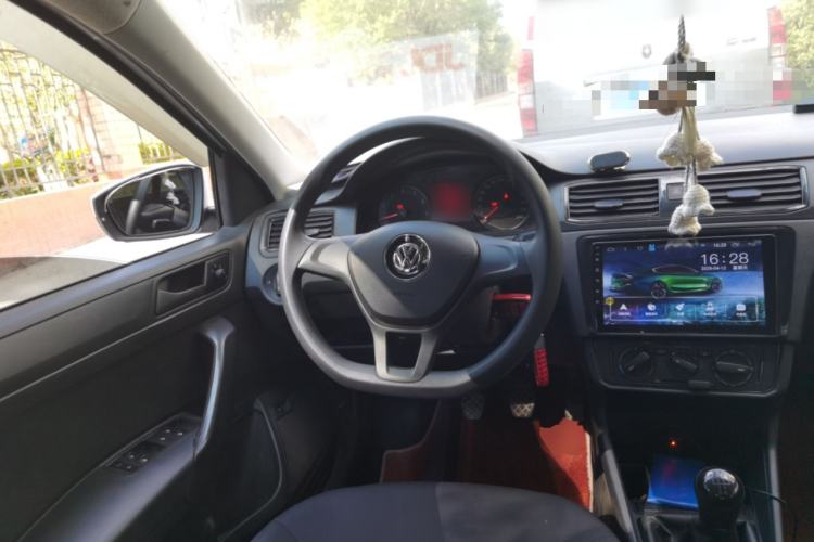 Used Volkswagen Santana 2019 1.5L Manual Fashion Edition China VI Standard
