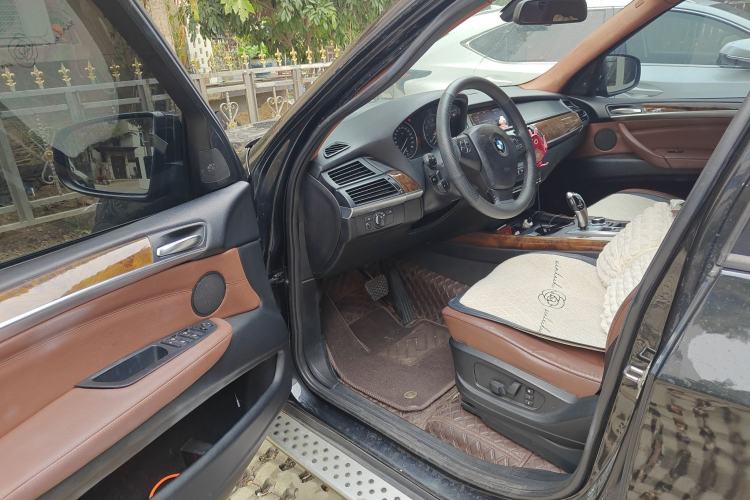 Used BMW X5 2011 xDrive35i Leading Model