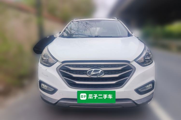 Used Hyundai ix35 2013 2.0L Automatic Two-Wheel Drive Smart GLS China IV Standard