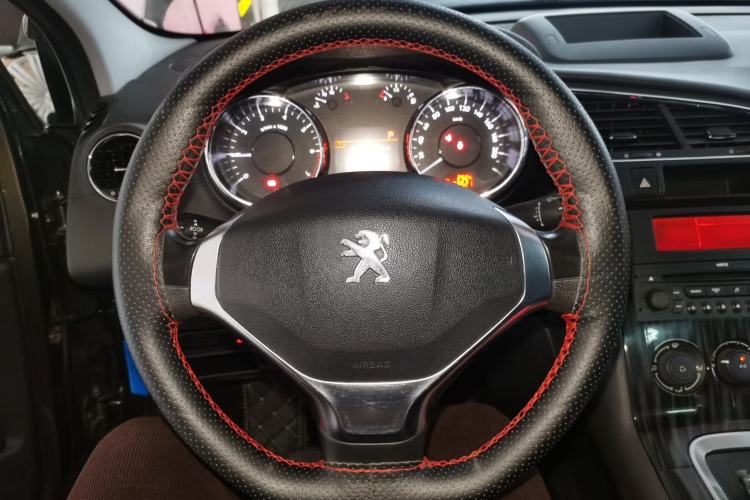 Used Peugeot 3008 2015 1.6THP Automatic Classic Edition
