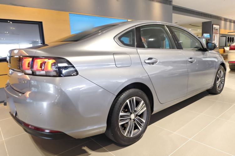 Used Peugeot 308 2016 1.6L Automatic Luxury Edition Rear Right 45 Deg