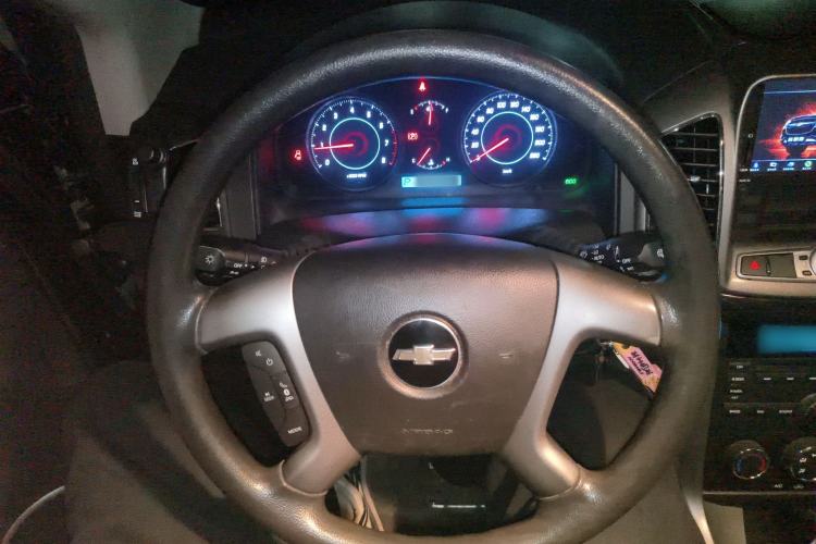 Used Chevrolet Captiva 2014 2.4L Two-Wheel Drive Urban Version 7 Seats