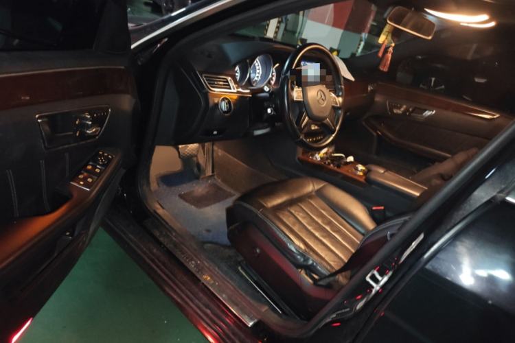 Used Mercedes-Benz E-Class 2014 Facelifted E 260 L Luxury Edition Driver Seat