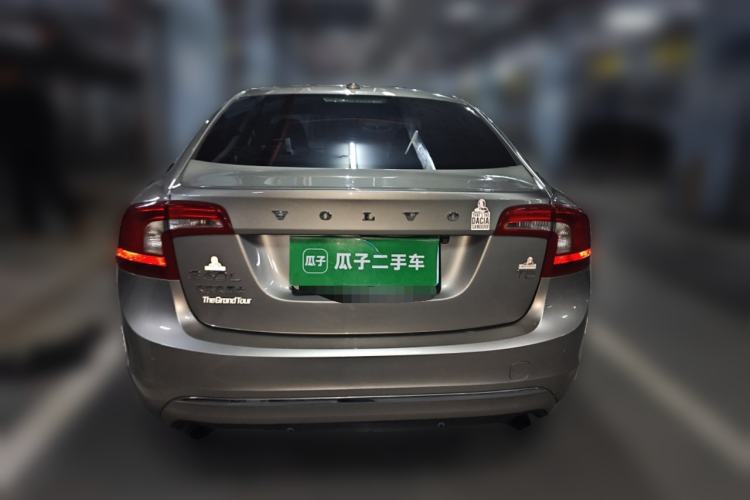 Used Volvo S60 2016 S60L T4 Zhiyuan Edition

