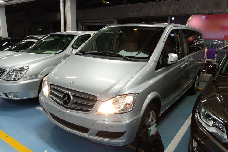 Used Mercedes-Benz Viano 2013 3.0L Comfort Edition