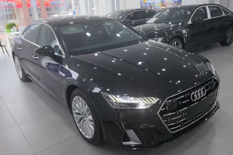 Used Audi A7L 2024 45TFSI S-line Dream-Building Edition Flow Crystal Package