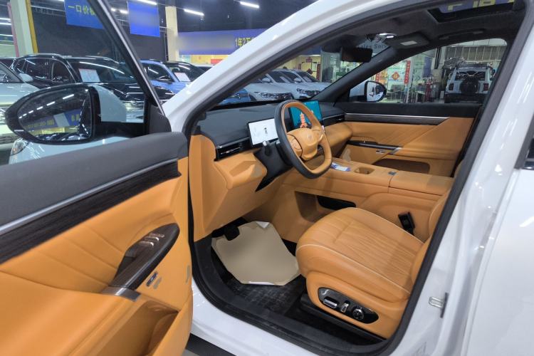 Used Dongfeng eπ eπ008 2025 210 Ultra LikeYi Edition 5-Seater
