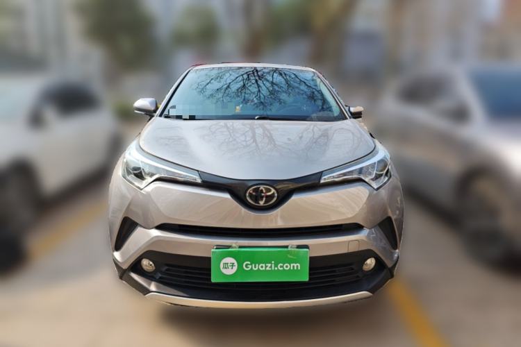 Used Toyota IZOA 2018 2.0L Yichi Version China VI Standard