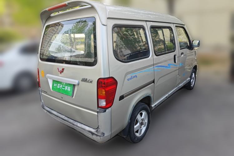 Used Wuling Zhiguang 2013 1.0L Practical Version
