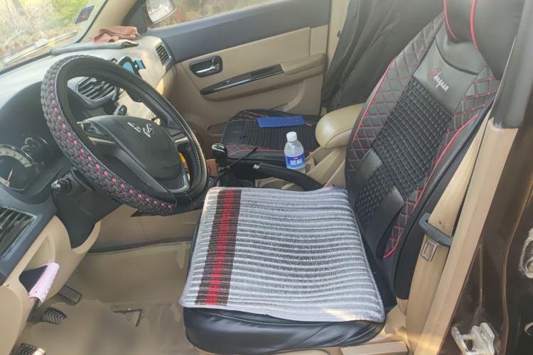 Used Wuling Hongguang 2014 1.5L S Luxury Model Left Front Seat