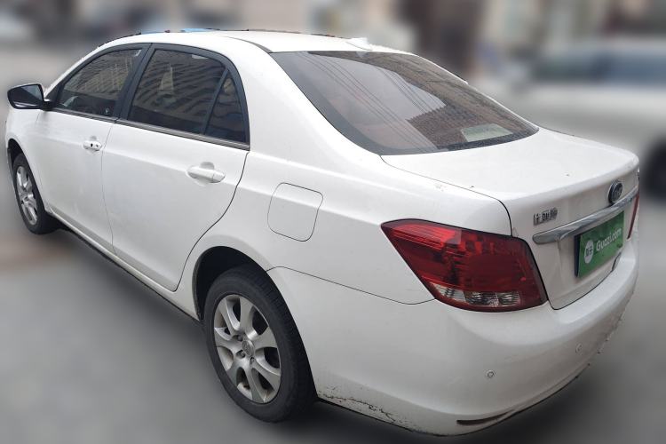 Used BYD e5 2017 300 Prestige Edition Rear Left 45 Deg
