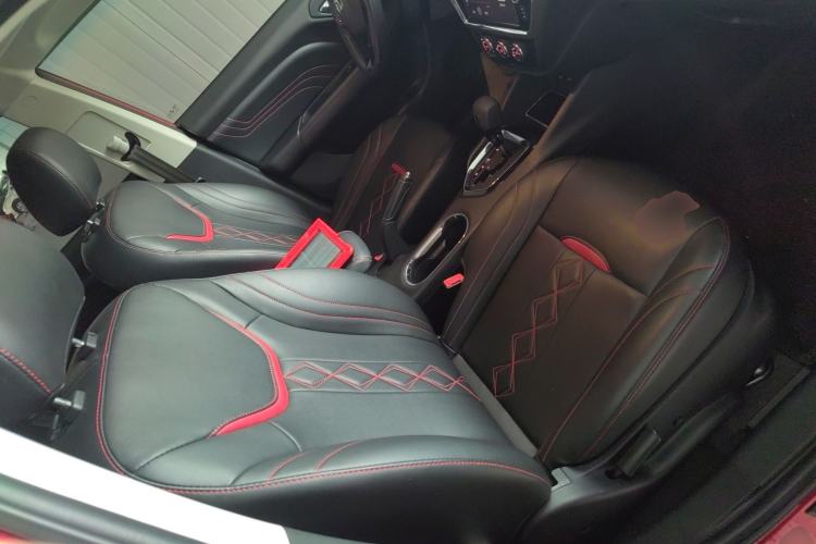 Used Soueast DX3 2018 1.5T CVT Luxury Model Right Front Seat