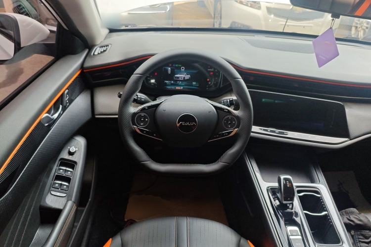 Used Dongfeng Aeolus Yixuan MAX 2023 1.5T Ultra-Stylish Trendsetting Dad Edition