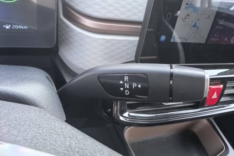 Used SOL E10X 2021 302 km Range Luxury Version 31.4 kWh