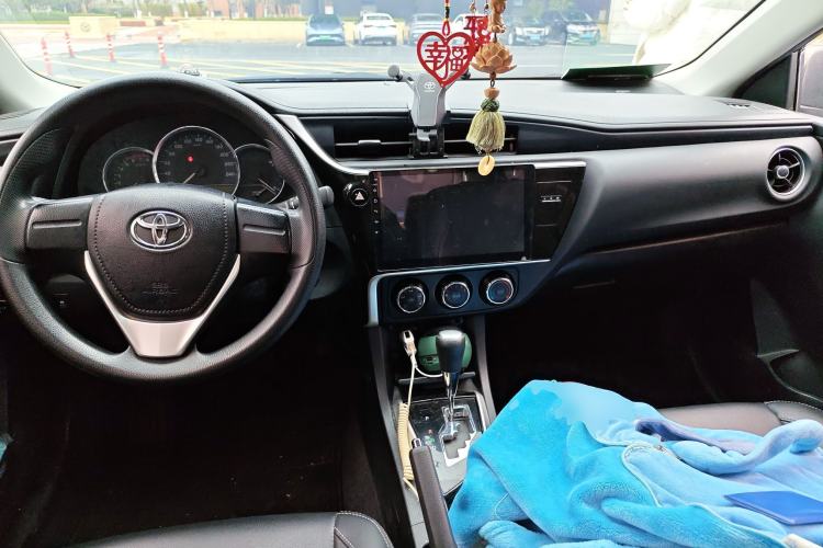 Used Toyota Corolla 2017 Revised Version 1.2T S-CVT GL