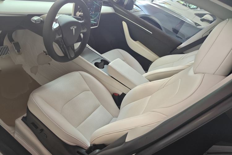 Used Tesla Model Y 2021 Standard Range Rear-Wheel Drive Version