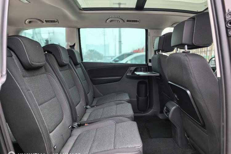 Used Volkswagen Sharan 2018 Revised Version 380TSI Comfort Edition 7-Seater
