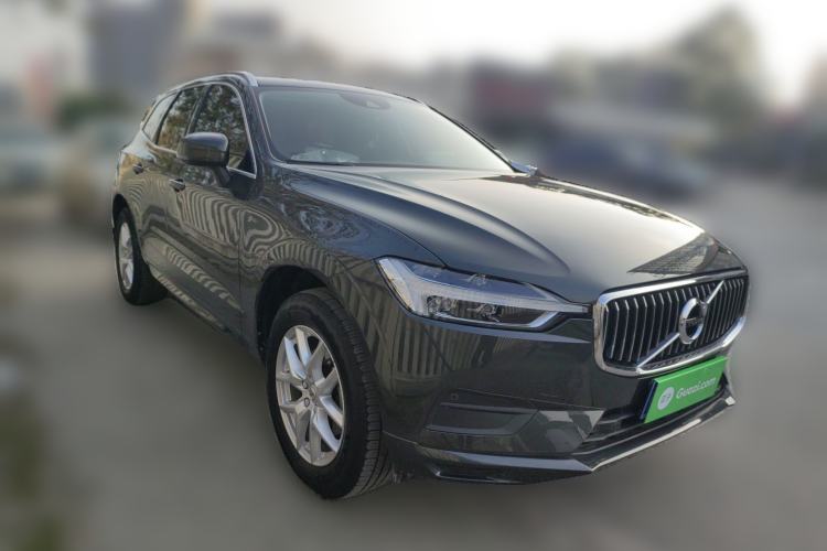 Used Volvo XC60 2019 T5 4x4 Smart Edition China V Standard