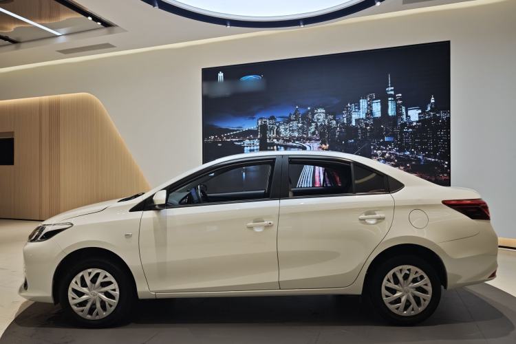 Used Toyota Vios 2021 1.5L CVT Innovation Edition Exterior 3