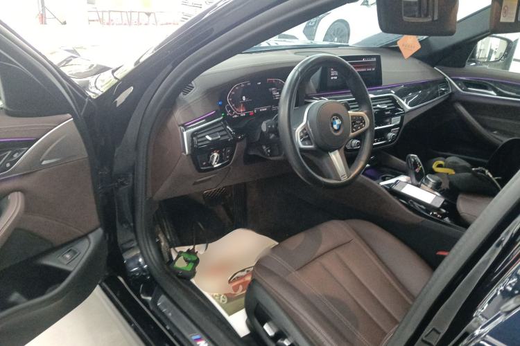 Used BMW 5 Series 2020 525Li M Sport Package