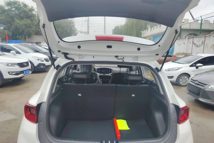 Used Kia kx1 Stonic 2021 1.4L CVT Fun Edition
