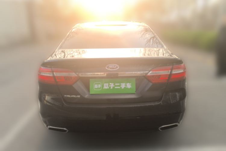 Used Ford Taurus 2015 EcoBoost 245 Luxury Model Rear